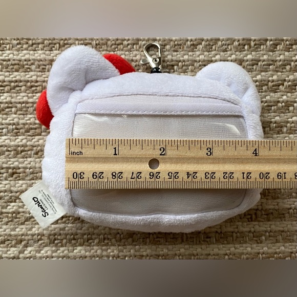 Hello Kitty plush card holder - Picture 8 of 16